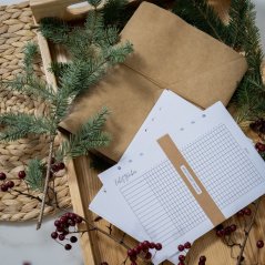 Hnědý nedatovaný diář A5