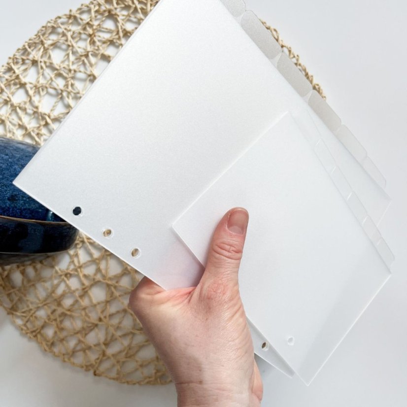 Plastové frosted rozdělovače s bočním štítkem - Formát: Formát A5