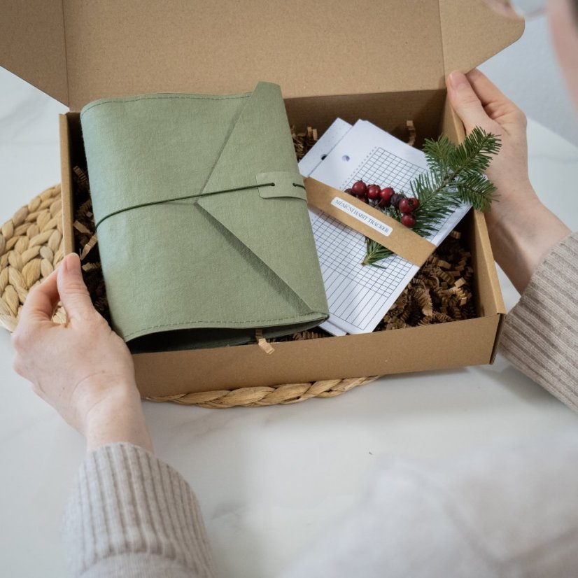 Eukalyptový nedatovaný diář A6